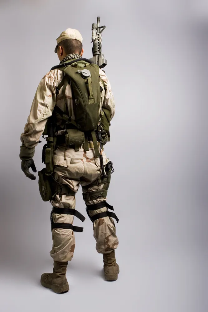 Military Uniforms, code CAU 975